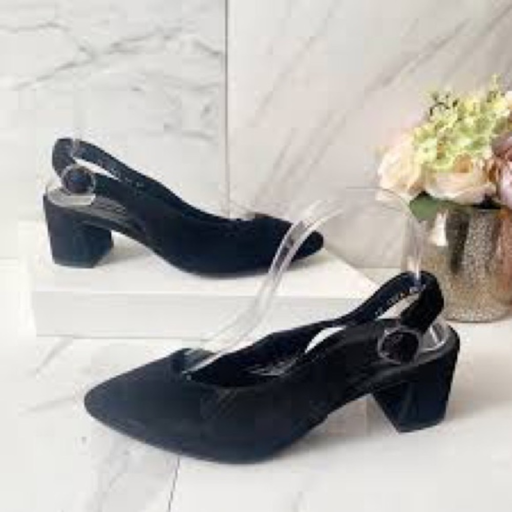 Paul Green Brittany Block Heel Suede Slingback. Size 8.